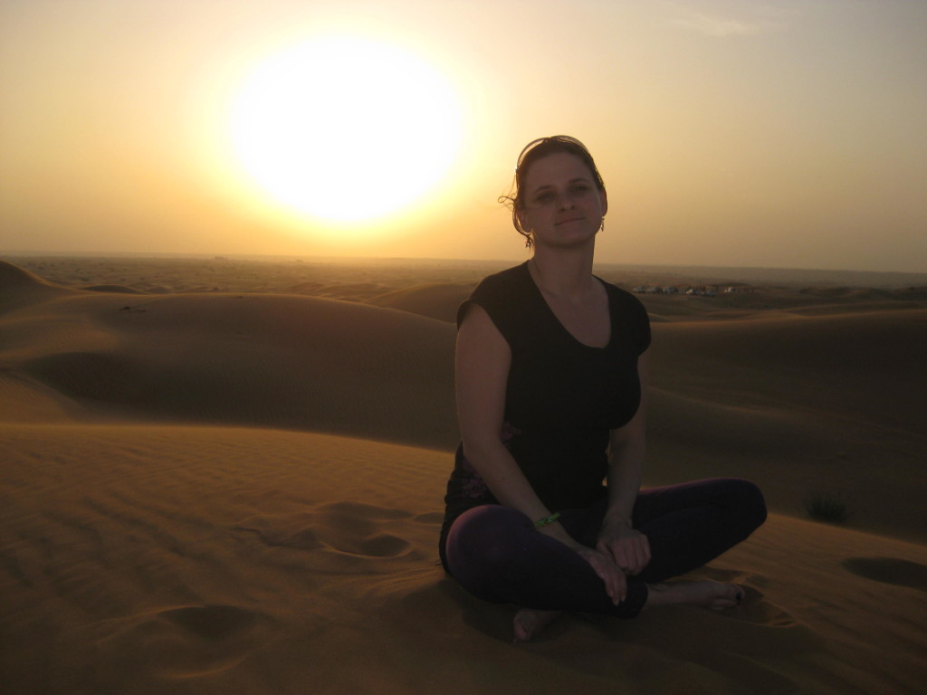 Dubaj - výlet jeep safari - překrásný západ slunce