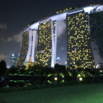 Marina Bay Sands - noční hra světel v 2500 pokojích