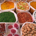 Omán - Nizwa - obchody s kořením