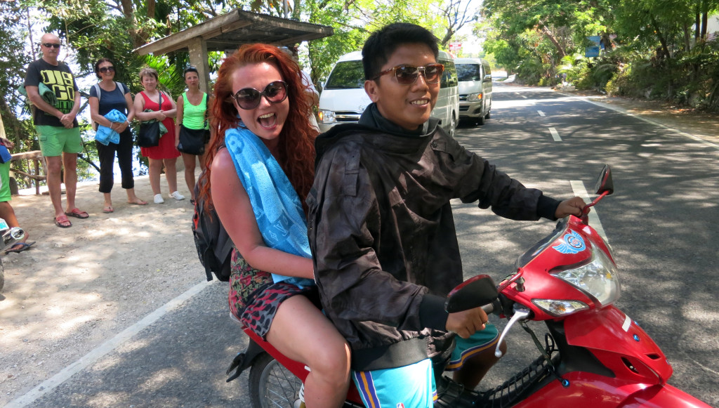 Filipíny - ostrov Cebu - cesta na motorce k vodopádům