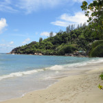 Seychelly - ostrov Mahe - hotel Kempinski - pláž