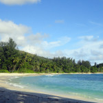 Seychelly - ostrov Praslin - Constance Lemuria - jedna z hotelových pláží