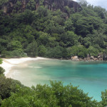 Seychelly - ostrov Mahé - hotel Maia Luxury - pláž