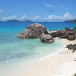 Seychelly - ostrov La Dique - Patatran Village - pláž