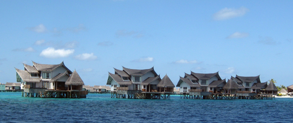 Maledivy-Jumeirah-Vittaveli-vodní-vily