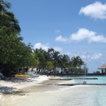 Maledivy-Vivanta-by-Taj-pláž