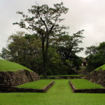 Mexiko-Palenque-hřiště-na-pelotu