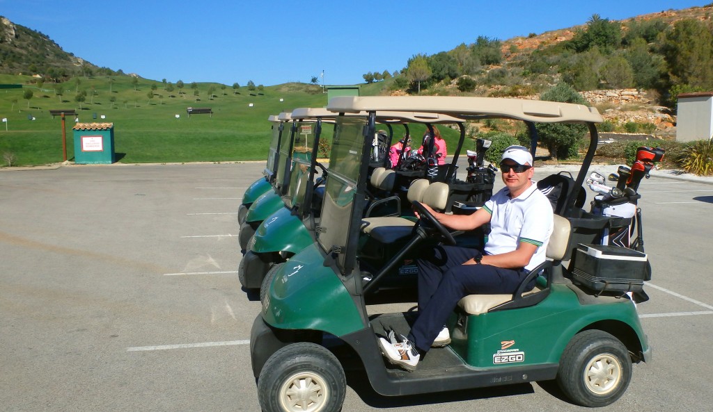 Golf-Španělsko-La-Galiana-buggy